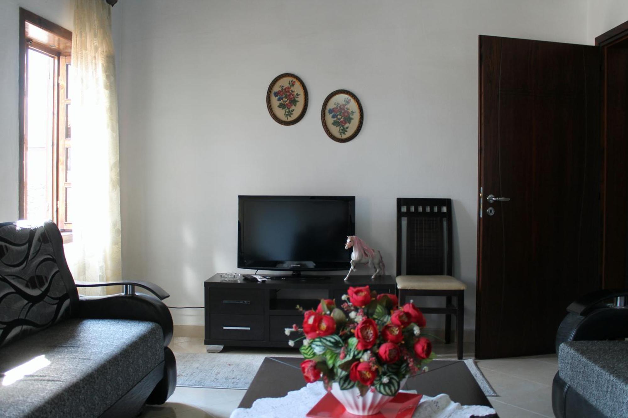 Tomor Shehu Guest House Берат Екстериор снимка